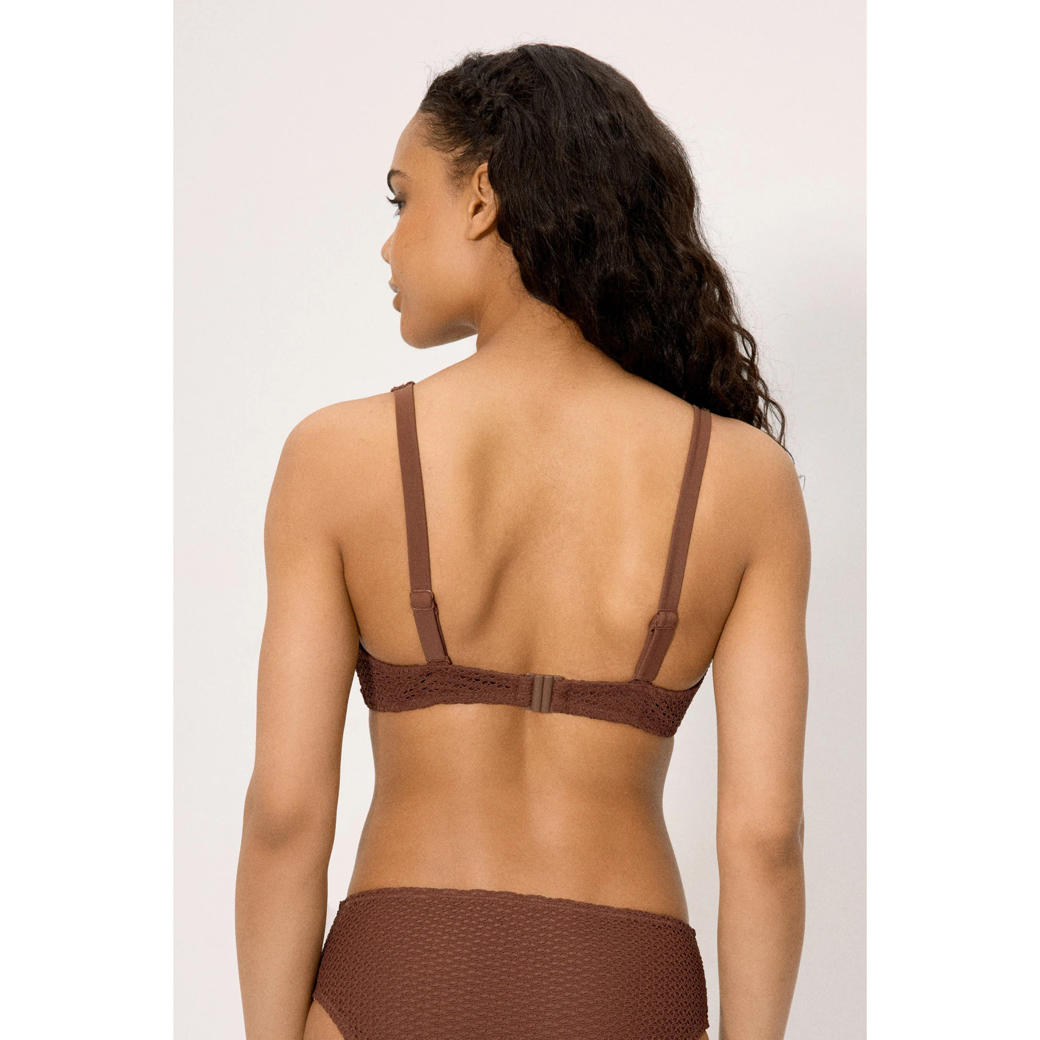 Top bikini contenitivo Marrone