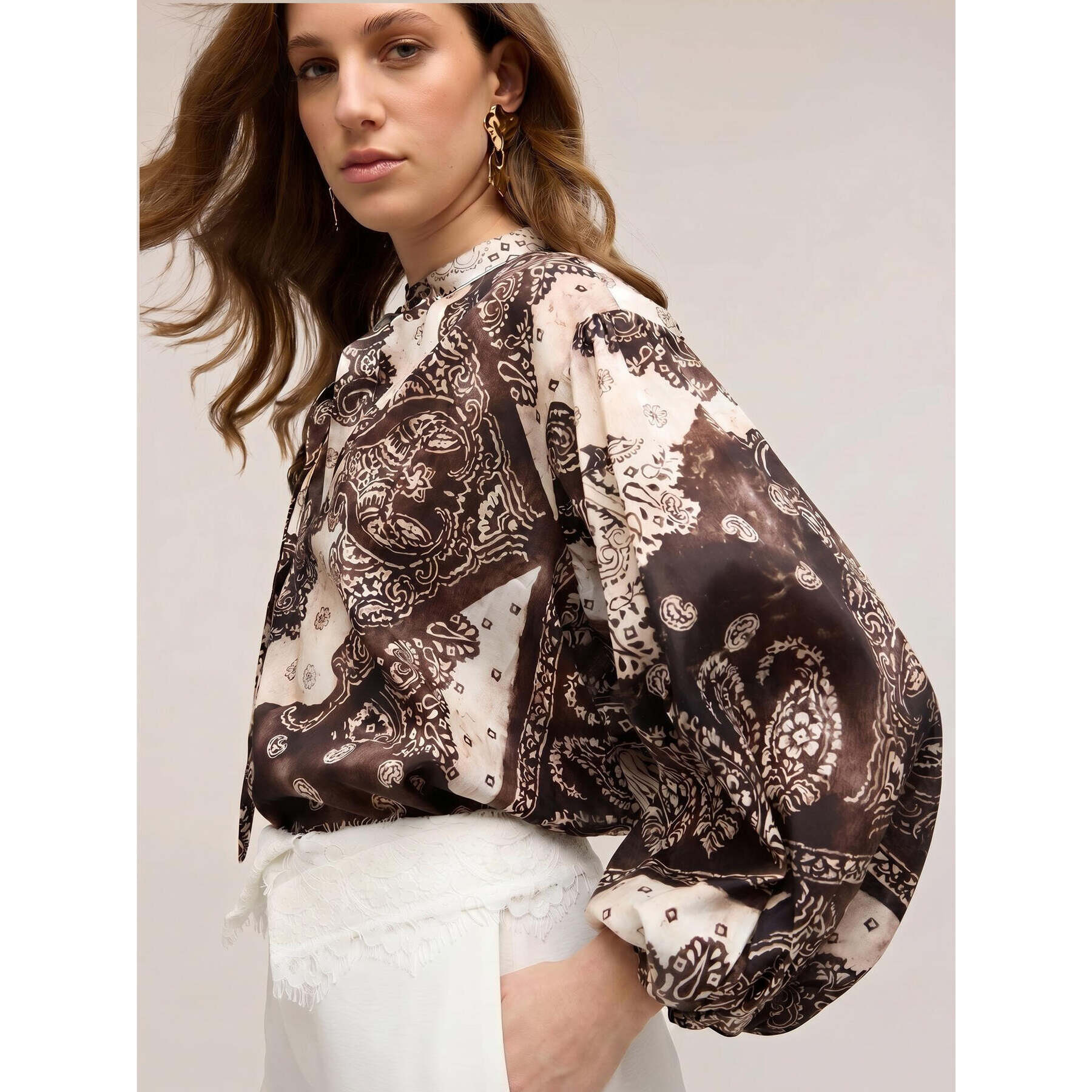 Motivi - Blusa in popeline con stampa e maniche a palloncino - Marrone