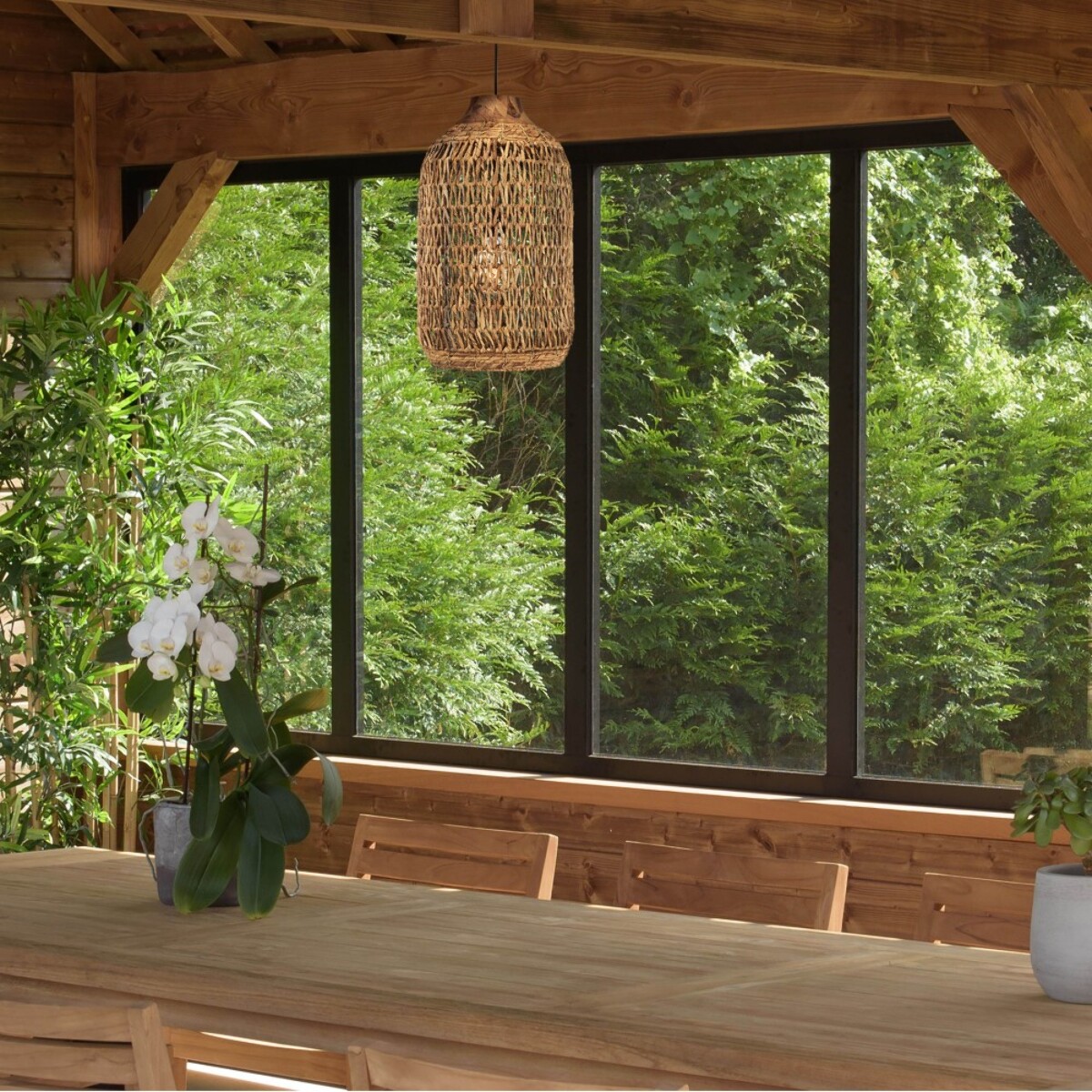 SIXTINE - Suspension 30x30cm en abaca couleur naturelle et teck recyclé