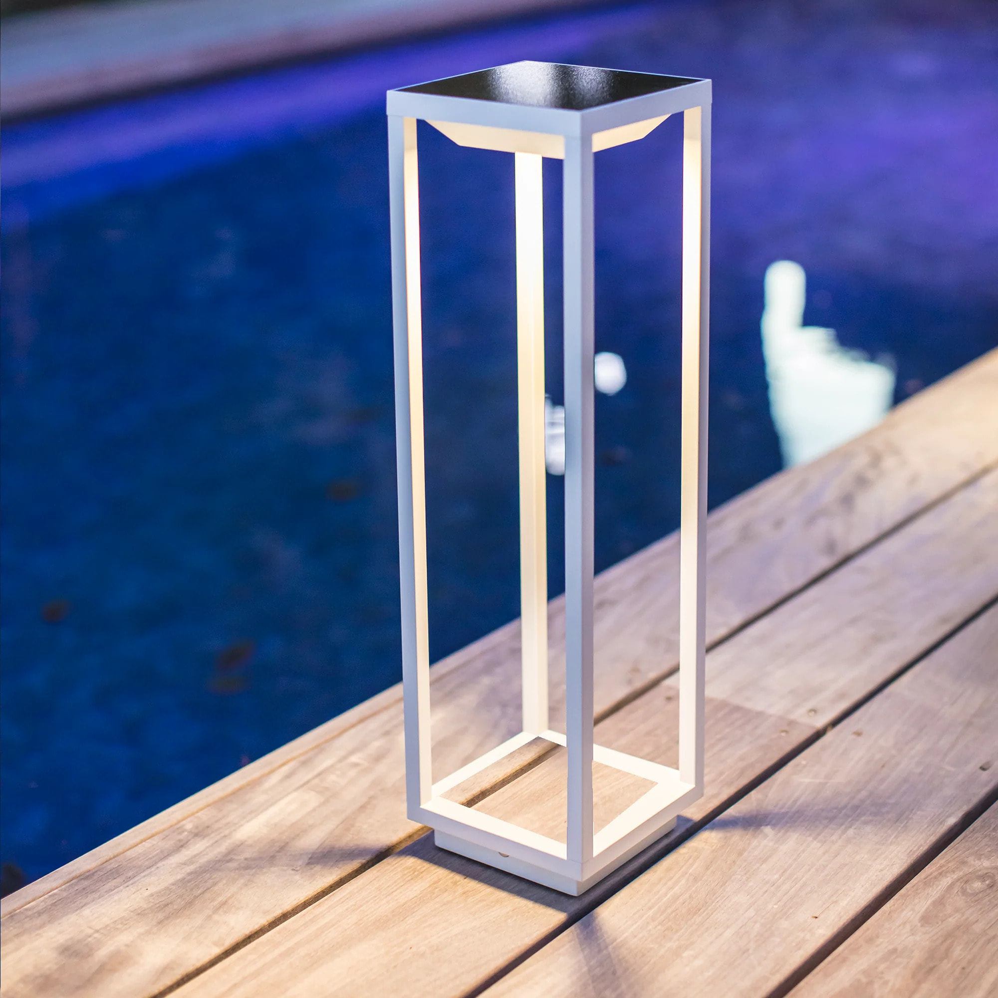 Lanterne sans fil solaire rechargeable HYDRA Blanc H53cm