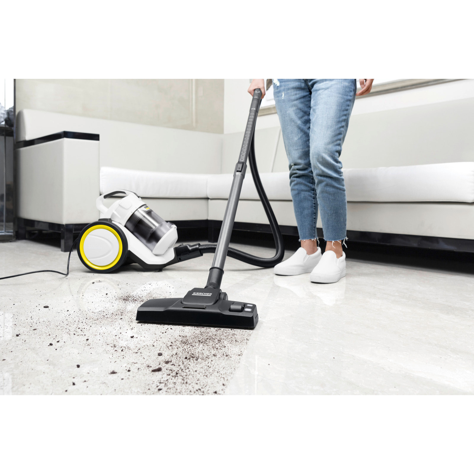 Aspirateur sans sac Karcher VC 3 - Puissance 700W- cyclonique- Filtre HEPA- 76 dB
