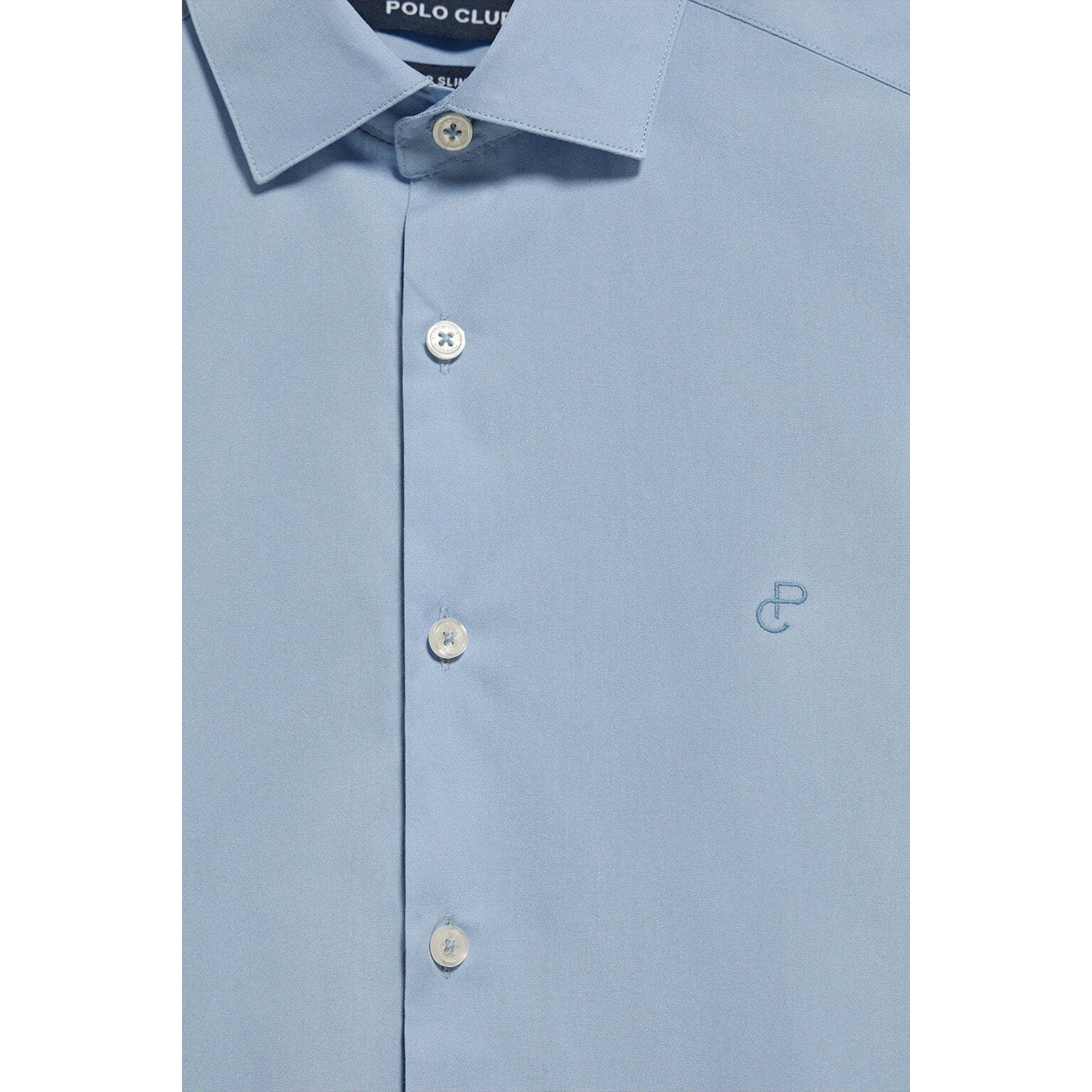 Camicia in popeline celeste con monogramma ricamato