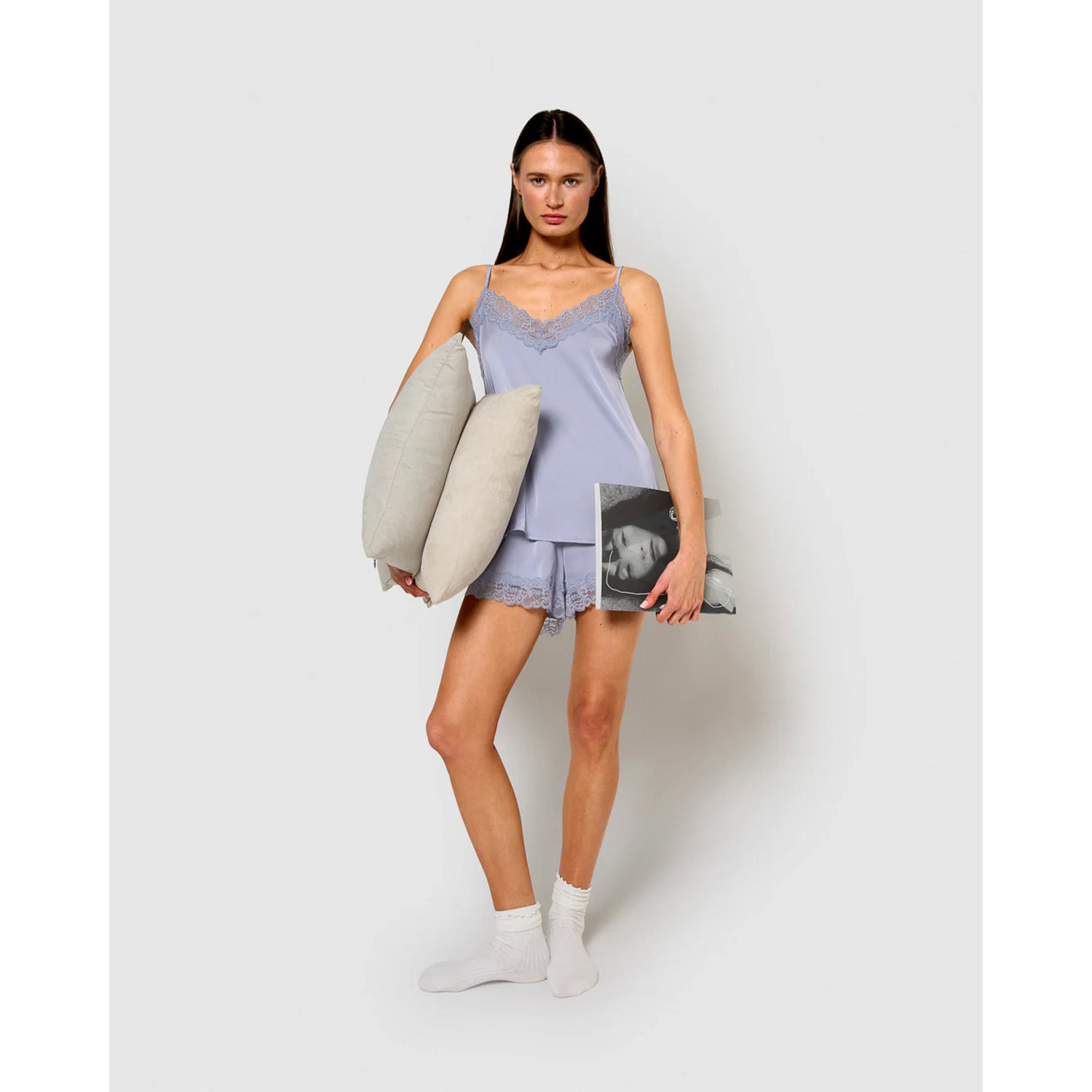Pigiama da donna con spalline in raso friday solid