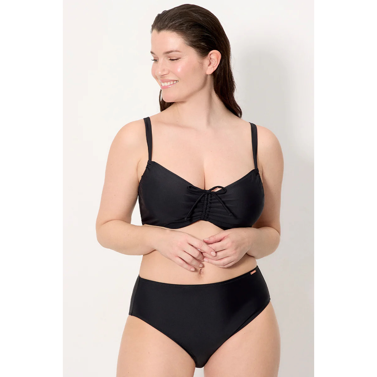 Slip bikini vita alta modellante Nero