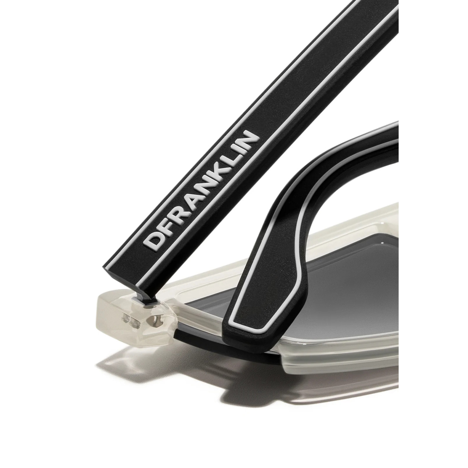 Gafas De Sol D. Franklin Alpha Milky Crystal  Matt