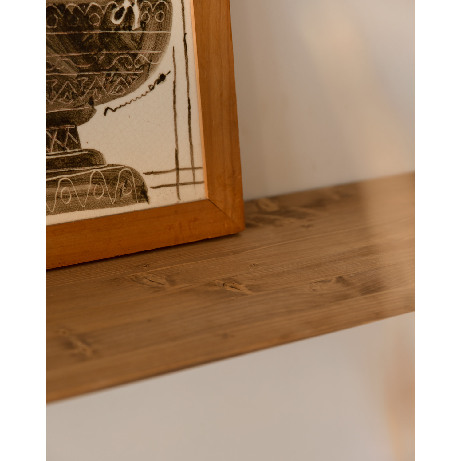Console d'entrée en bois massif arrondi dans les tons de chêne foncé de 100cm Hauteur: 3.2 Longueur: 100 Largeur: 30