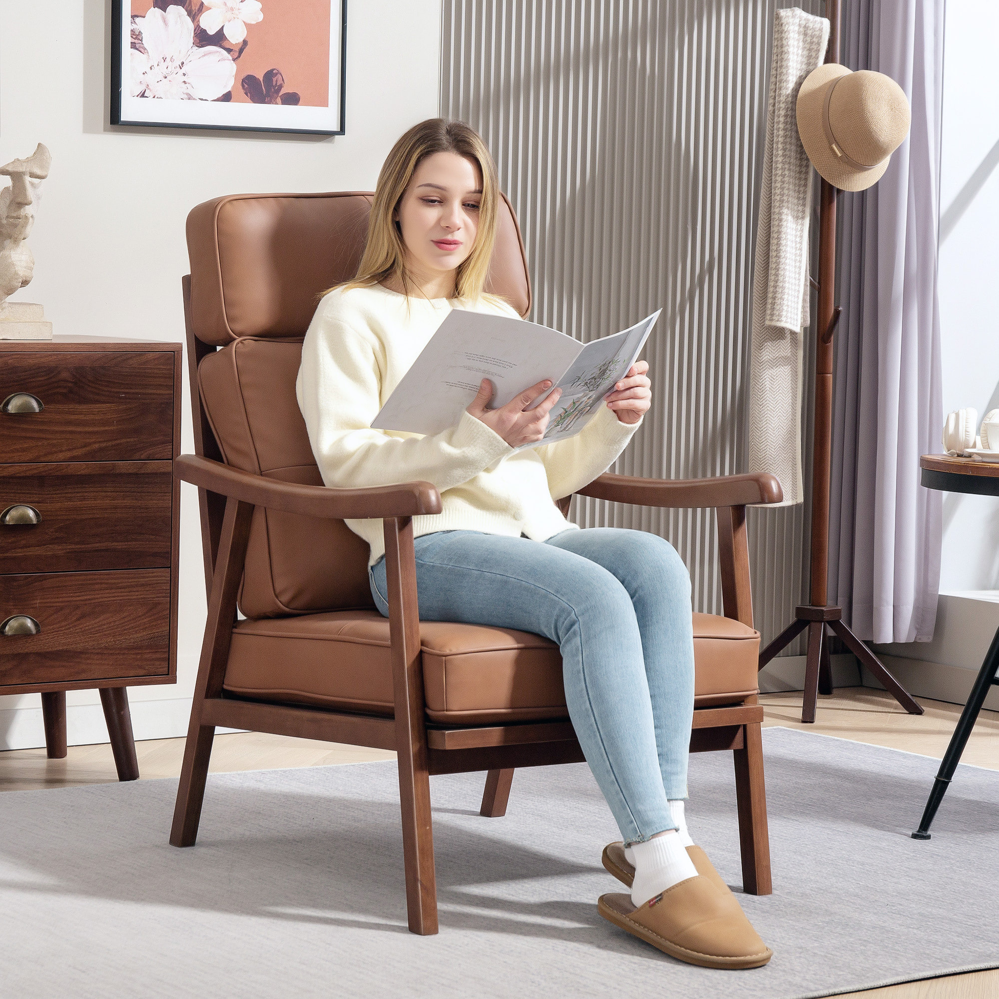 Butaca de Salón Sillón de Salón Tapizado en PU con Marco de Madera Cojines Acolchados Gruesos Respaldo Alto Carga 150 kg Sillón Lectura para Sala de Estar Dormitorio Marrón y Madera Nogal