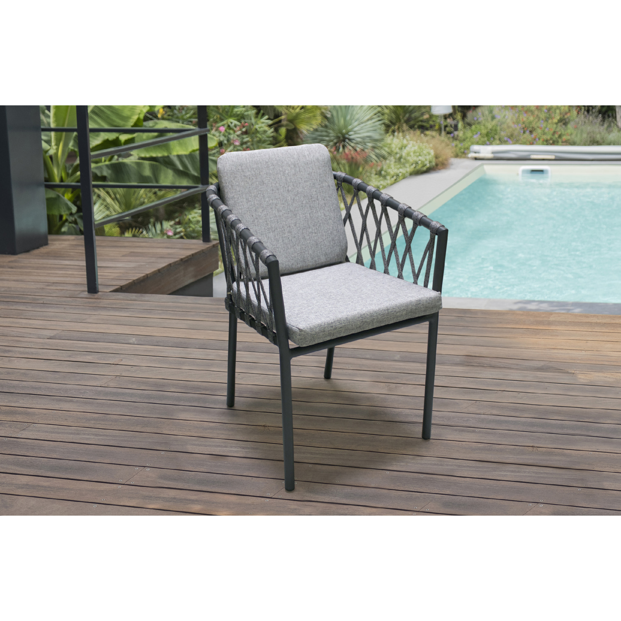 PILAT - Fauteuil en aluminium et corde