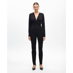 Maglietta in maglia con nodo