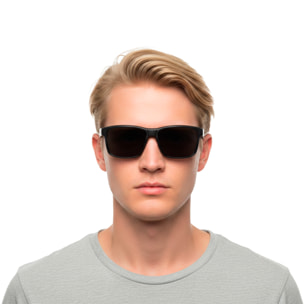 Gafas PALOALTO modelo SURF en color Montura negra mate con lentes polarizadas ahumadas.