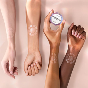Diamond Haze Highlighter - Poudre Illuminatrice Effet Scintillant 3D 6 g