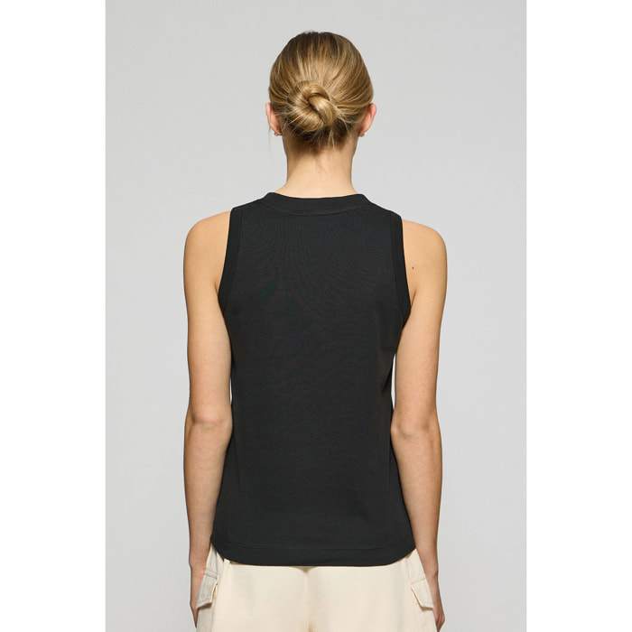 Maglietta basic nera smanicata a girocollo con logo Rigby Go ricamato