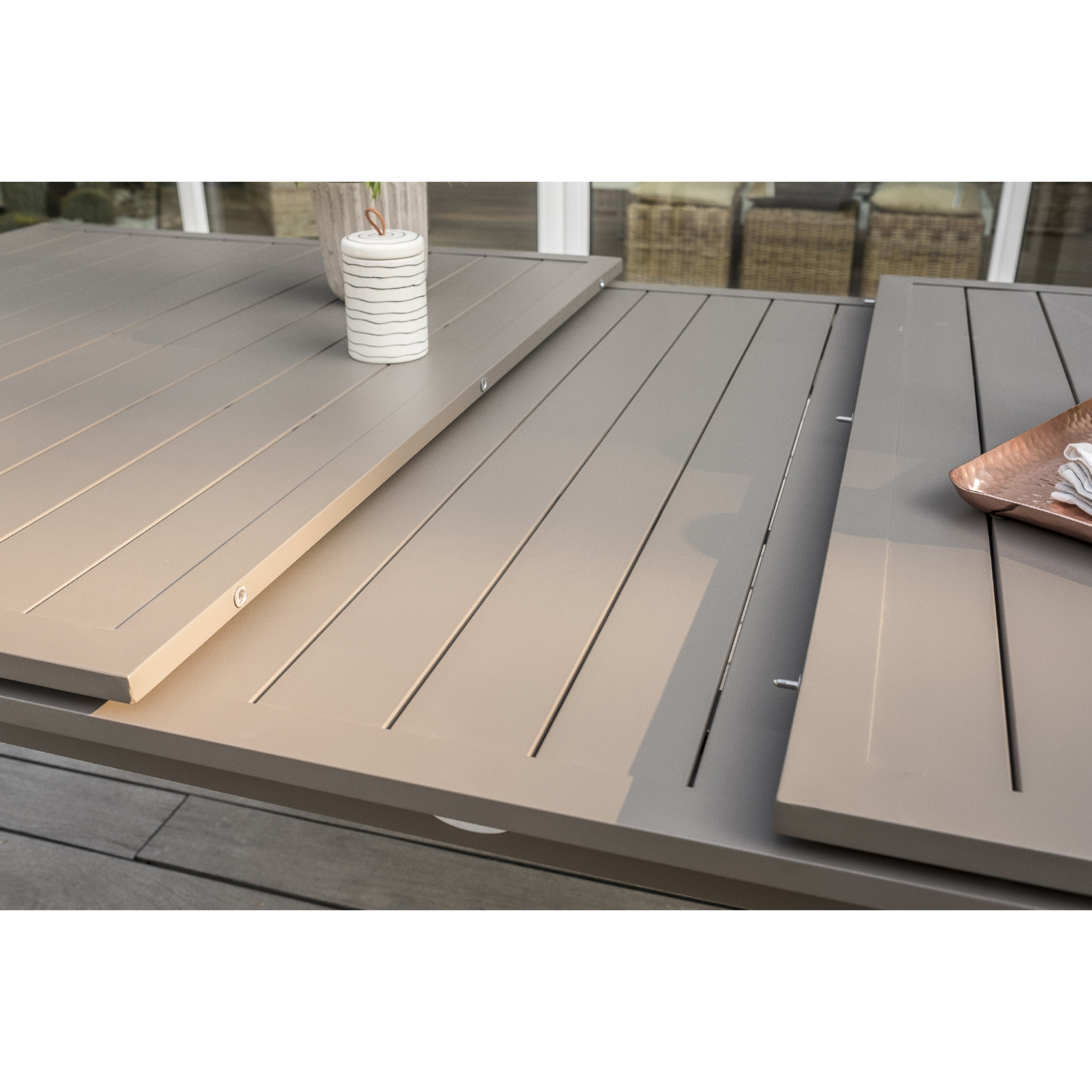 ZAHARA - Ensemble repas de jardin 6 places en aluminium taupe