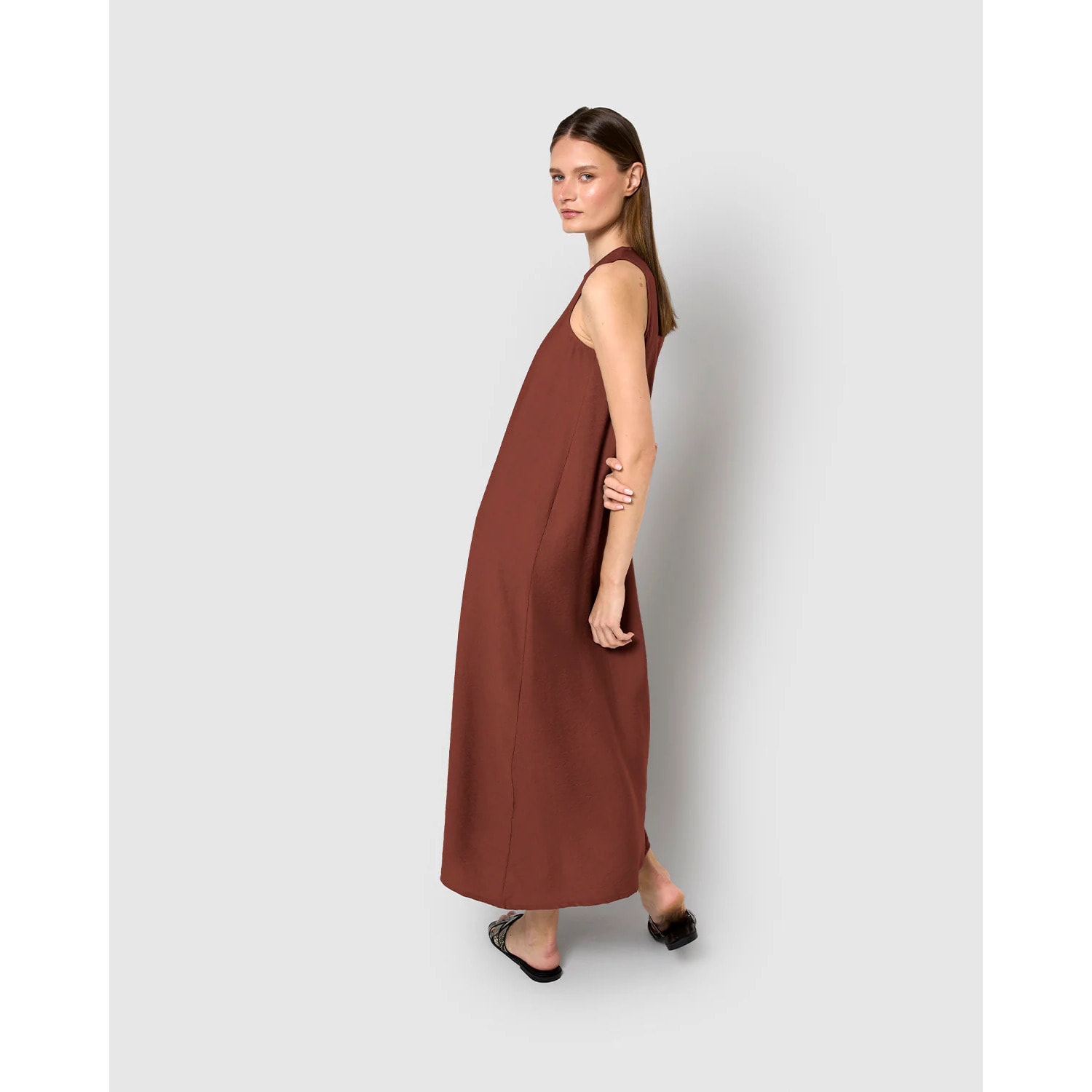 Vestido largo sin mangas fluido teja