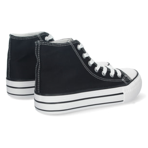 Zapatilla Abotinada de Lona con Cordones