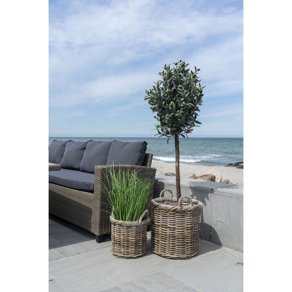 Set di 2 cesti Gili rotondi in rattan kubu naturale con manici - 30 e 40 cm