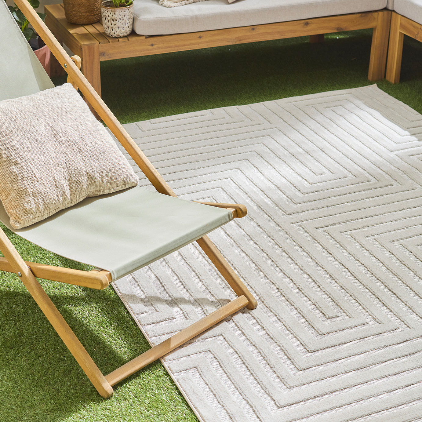 Tapis Loopin 338 crème - Motif en relief - Indoor & Outdoor