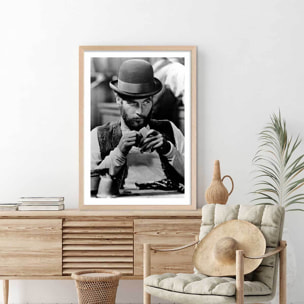 Affiche célébrité Paul Newman, Juge et Hors la Loi, 1972 Affiche + cadre en bois - Chêne