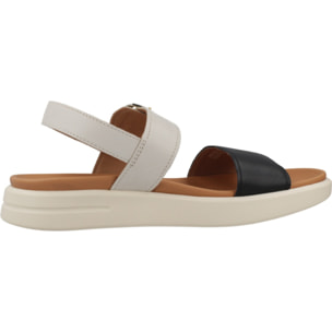 Sandalias Mujer de la marca GEOX  modelo D XAND 2S BEIS