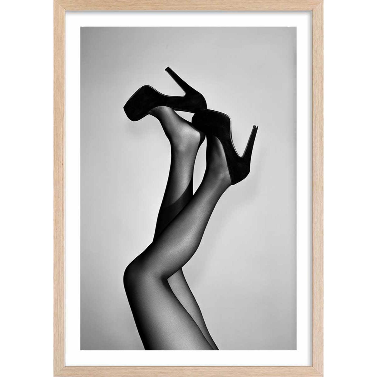 Affiche photographie talons de velours Affiche + cadre en bois - Chêne