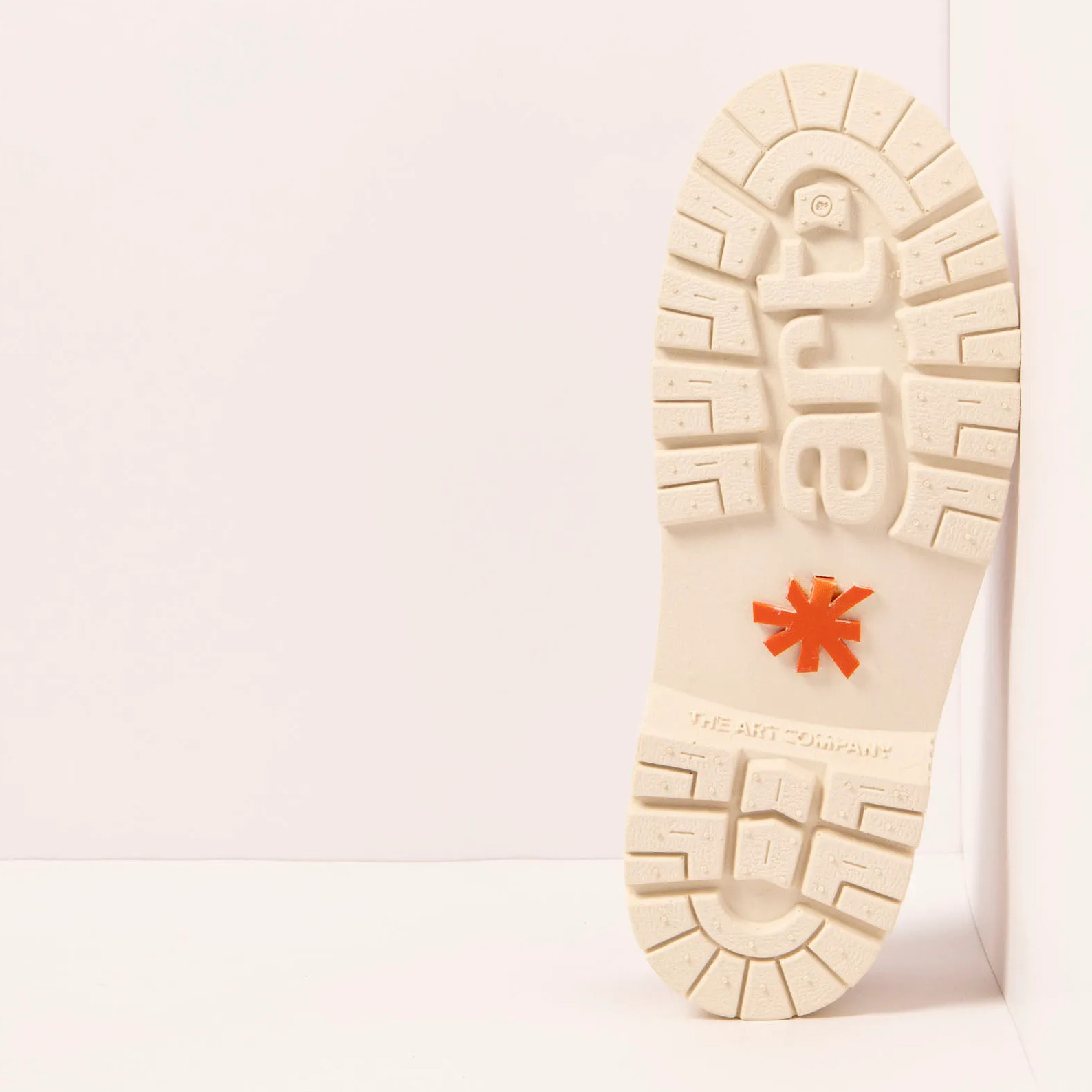 Zapatos 1901 NOBUCK-CANVAS DARK ORANGE/ BIRMINGHAM color Dark orange