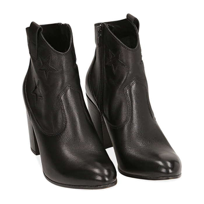 Ankle boots neri in pelle con stelle ricamate, tacco 7,50 cm