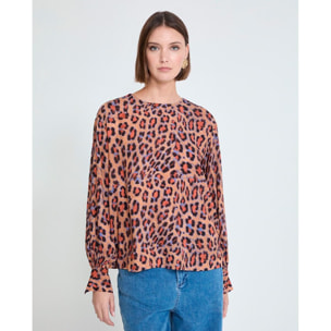 Blusa con stampa animalier e polsini aderenti
