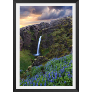 Affiche paysage voyage en islande Affiche + cadre en bois - Noir