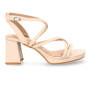 Sandalia de tacón para mujer elegante