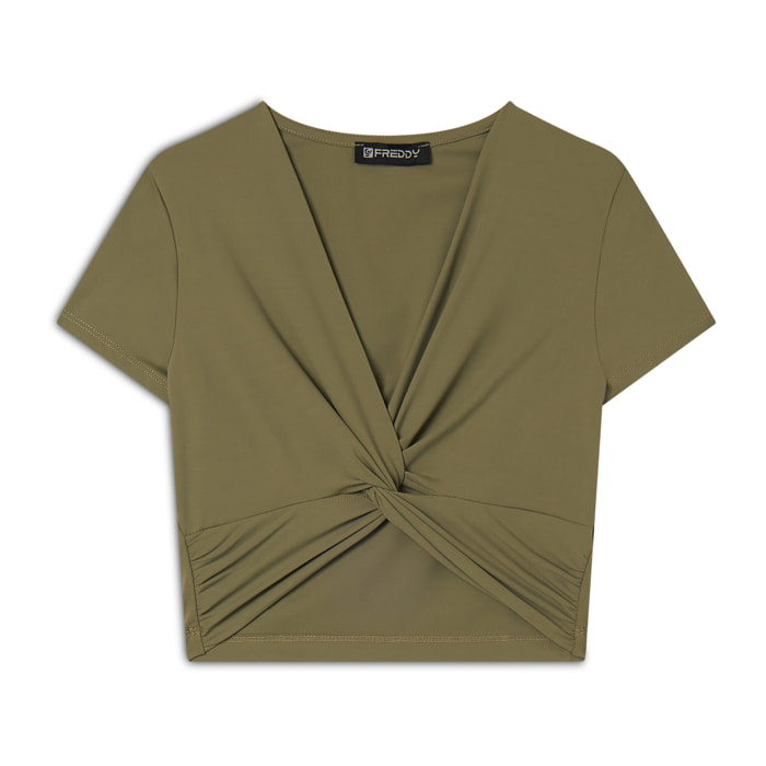 T-shirt cropped con effetto raccolto