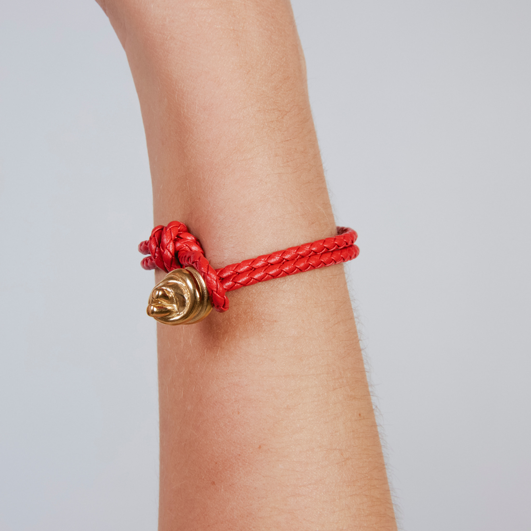 Pulsera Vasho acabado oro amarillo 18k
