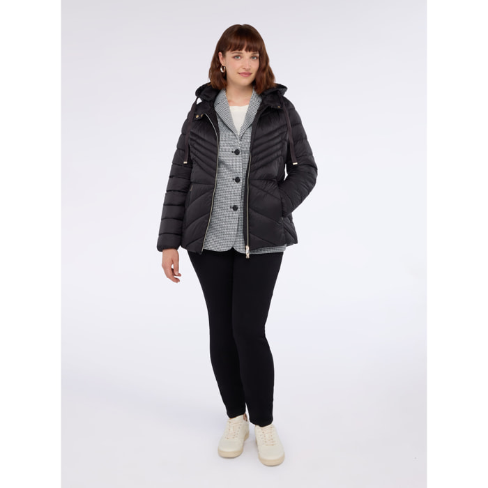 Fiorella Rubino - Plumífero acolchado con diseño chevron y capucha - Negro