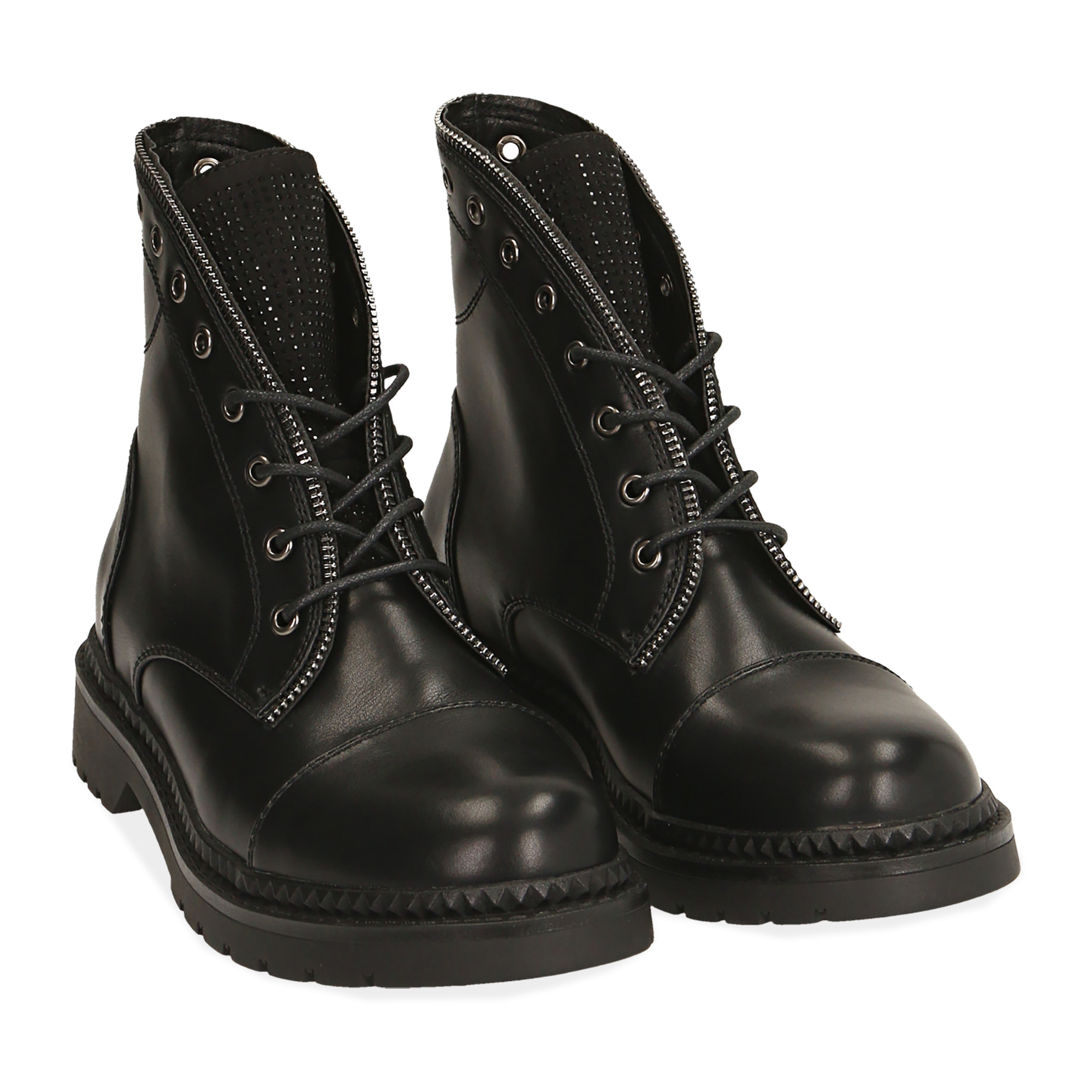 Botines con caña moldeada negros
