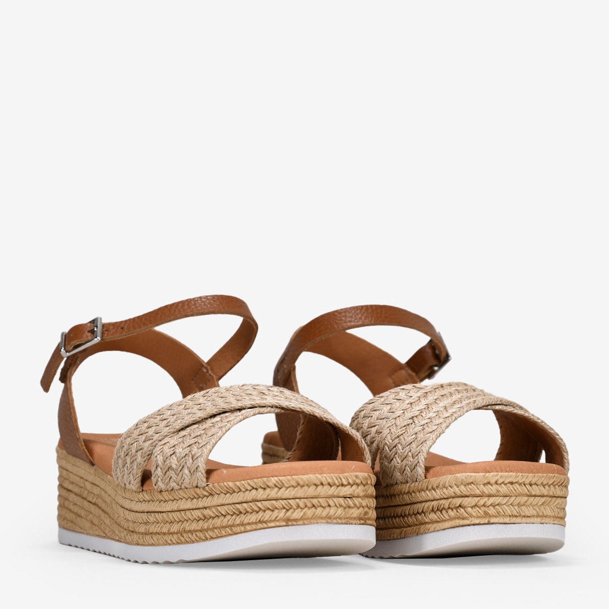 Sandalias de piel cuero con cuña y plataforma de esparto