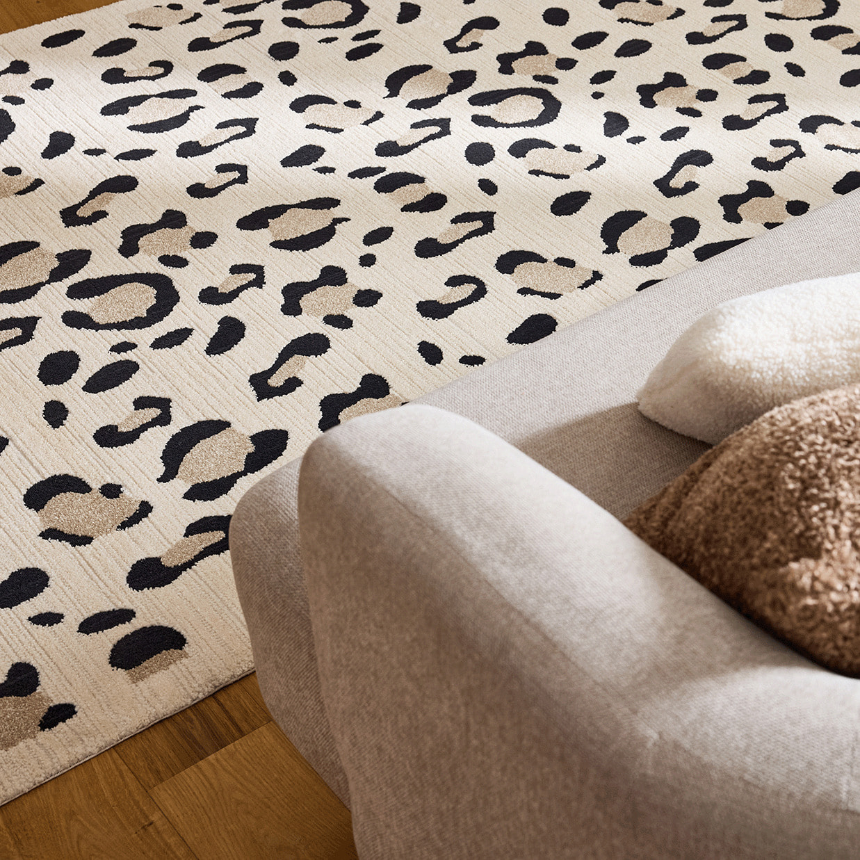 LEOVAH - Tapis salon motif léopard crème