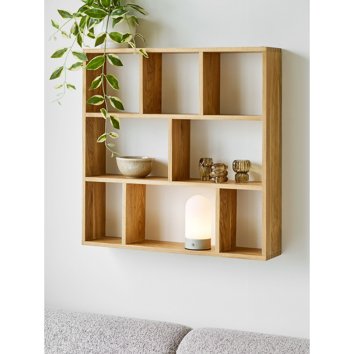 Lampada da tavolo Ashford ricaricabile in metallo e PE beige