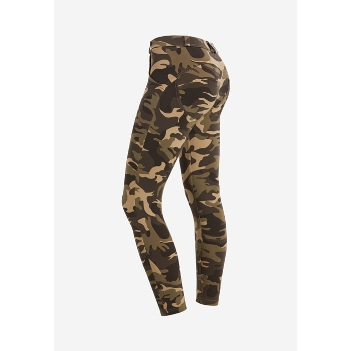 Pantaloni push up WR.UP® 7/8 clessidra superskinny camouflage