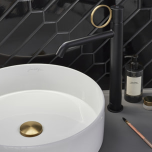 Mitigeur lavabo haut Vivienne noir mat avec bague laiton brossée