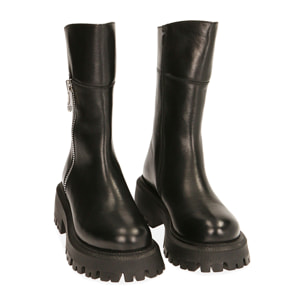 Moteras de cuero negro