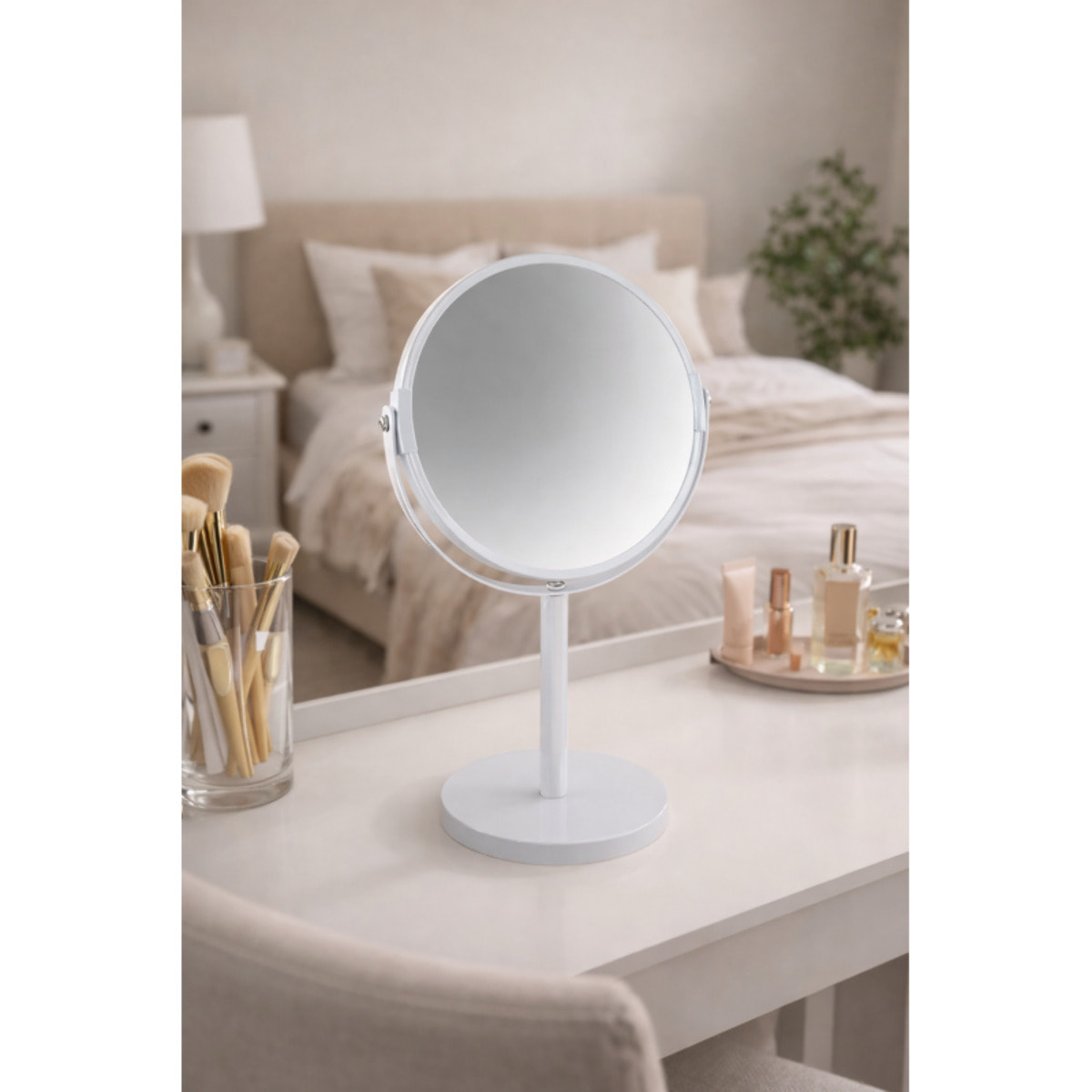 Miroir grossissant sur pied Acier SYDNEY Blanc Spirella