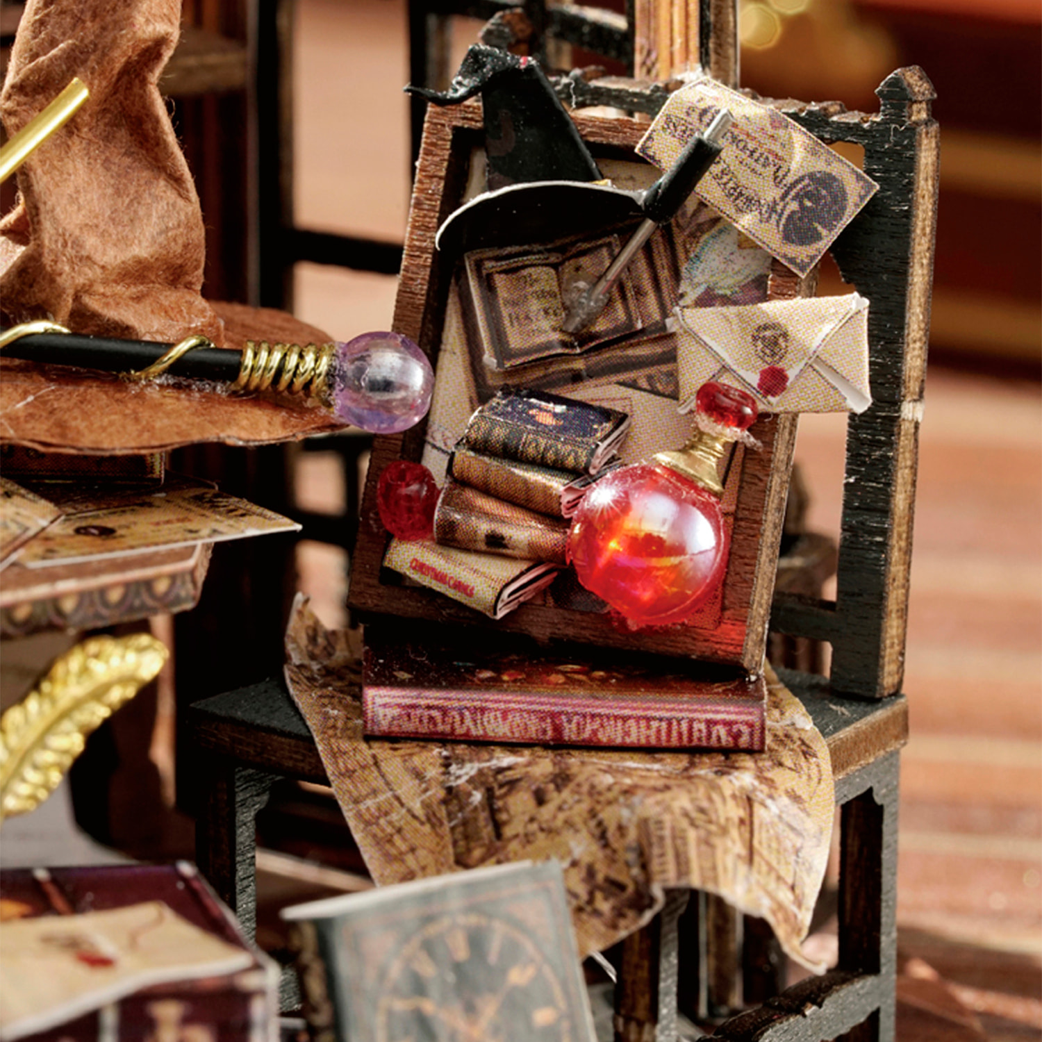 Colección Botellas de Ensueño, Tiempo Mágico. Maqueta 3D realista con gran detalle y luces led.