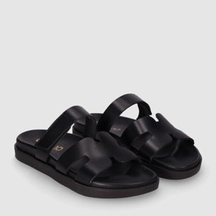 Sandalias de Piel - Negro - Tacón: Bajo