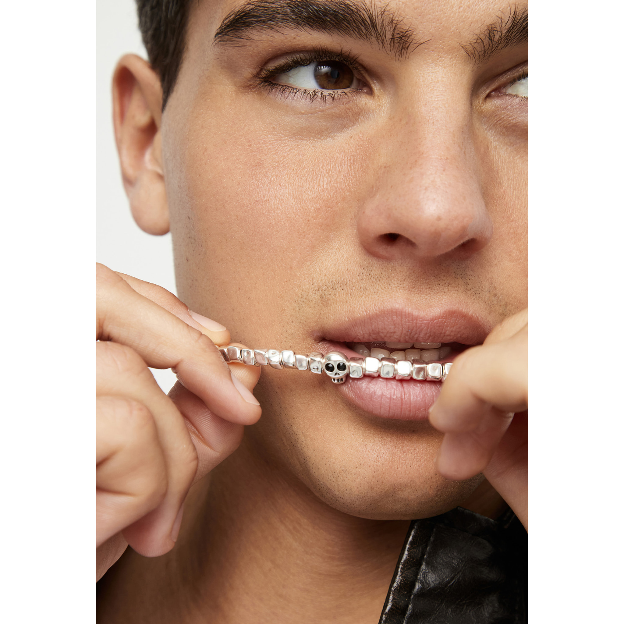 Colgante SER IMPARABLE  U