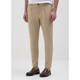Pantaloni chino