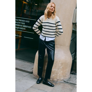 Pantaloni jogger