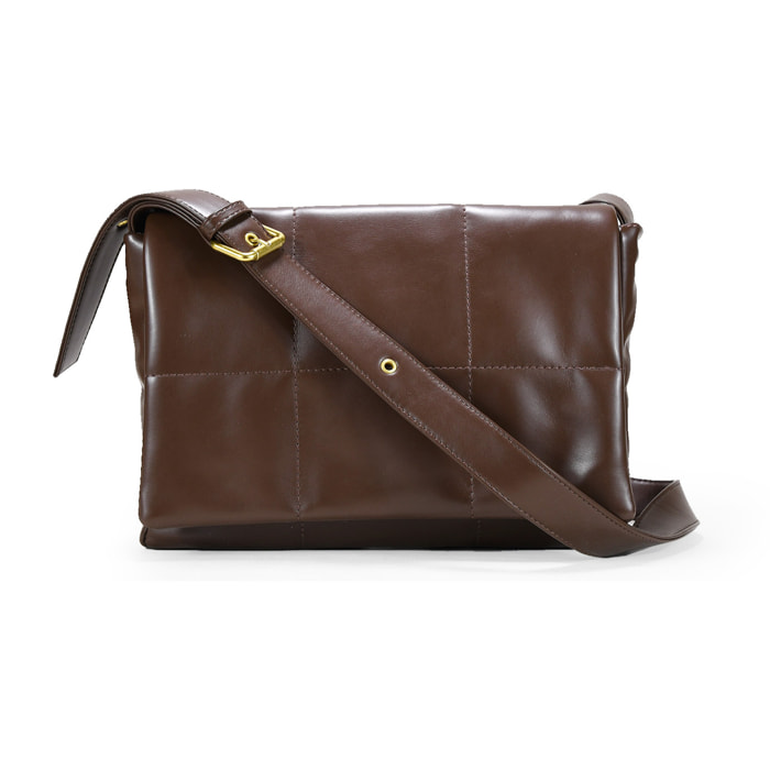 Bolso bandolera marrón con acolchado