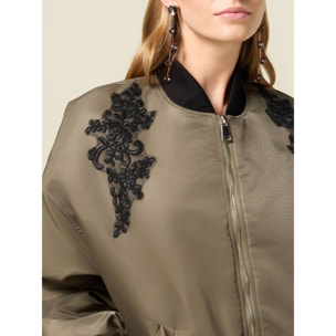 Oltre - Bomber de satén con parches - Verde militare