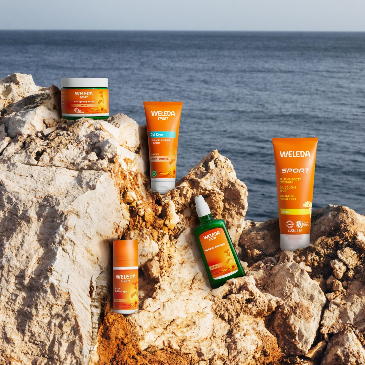 WELEDA - LOT Huile de massage Arnica 2x50ml + 1x100ml - Vegan* - Certifié Natrue**- Flacon pompe 100ml et flacon 50ml