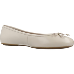 Bailarinas Mujer de la marca GEOX  modelo D PALMARIA B BEIS