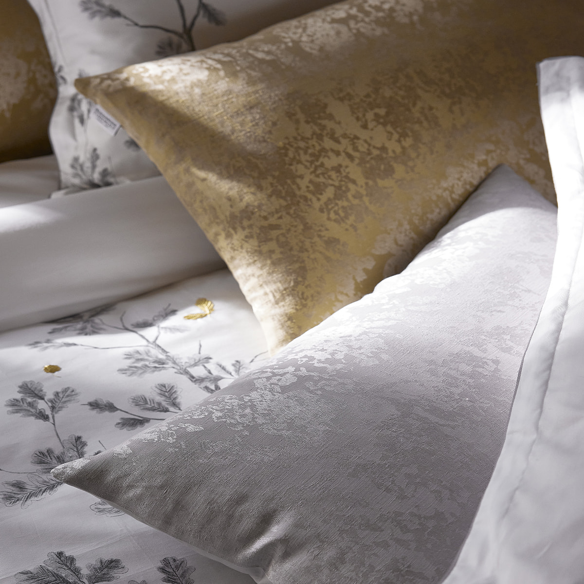 Taie d'oreiller imprimé en lin et soie, Lin & Soie, Gris Argent